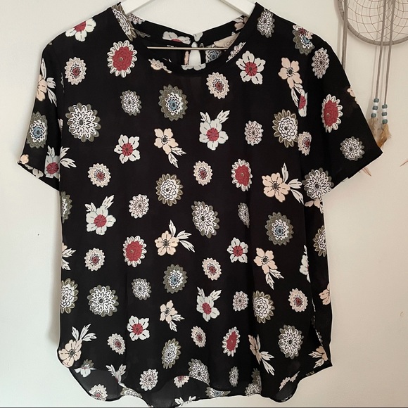 Loft floral top Size L - Picture 2 of 7